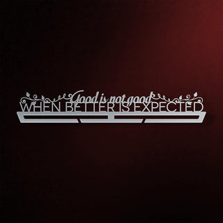 Good Is Not Good Medaillenhalter