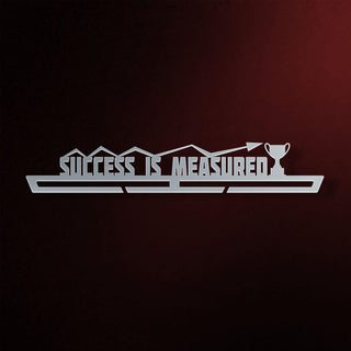 Success Is Measured Medaillenhalter